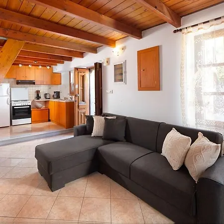 Marias Sea House Διαμέρισμα *