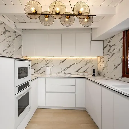 Marias Sea House Apartment Symi