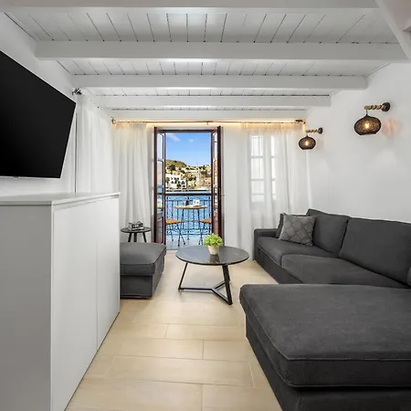 Marias Sea House Apartment Symi
